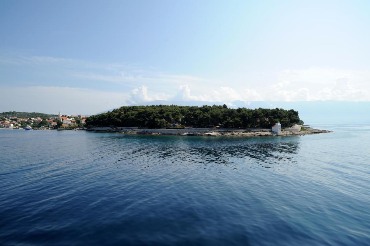 Vila Vera Seafront Apartments Sumartin Kültér fotó